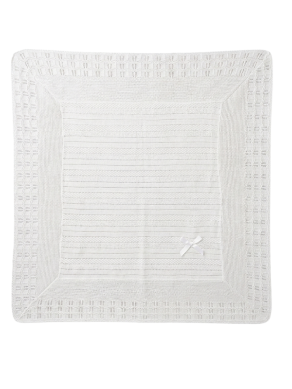 Cobija de Tejido Fino para Bebé con Detalle de Moño